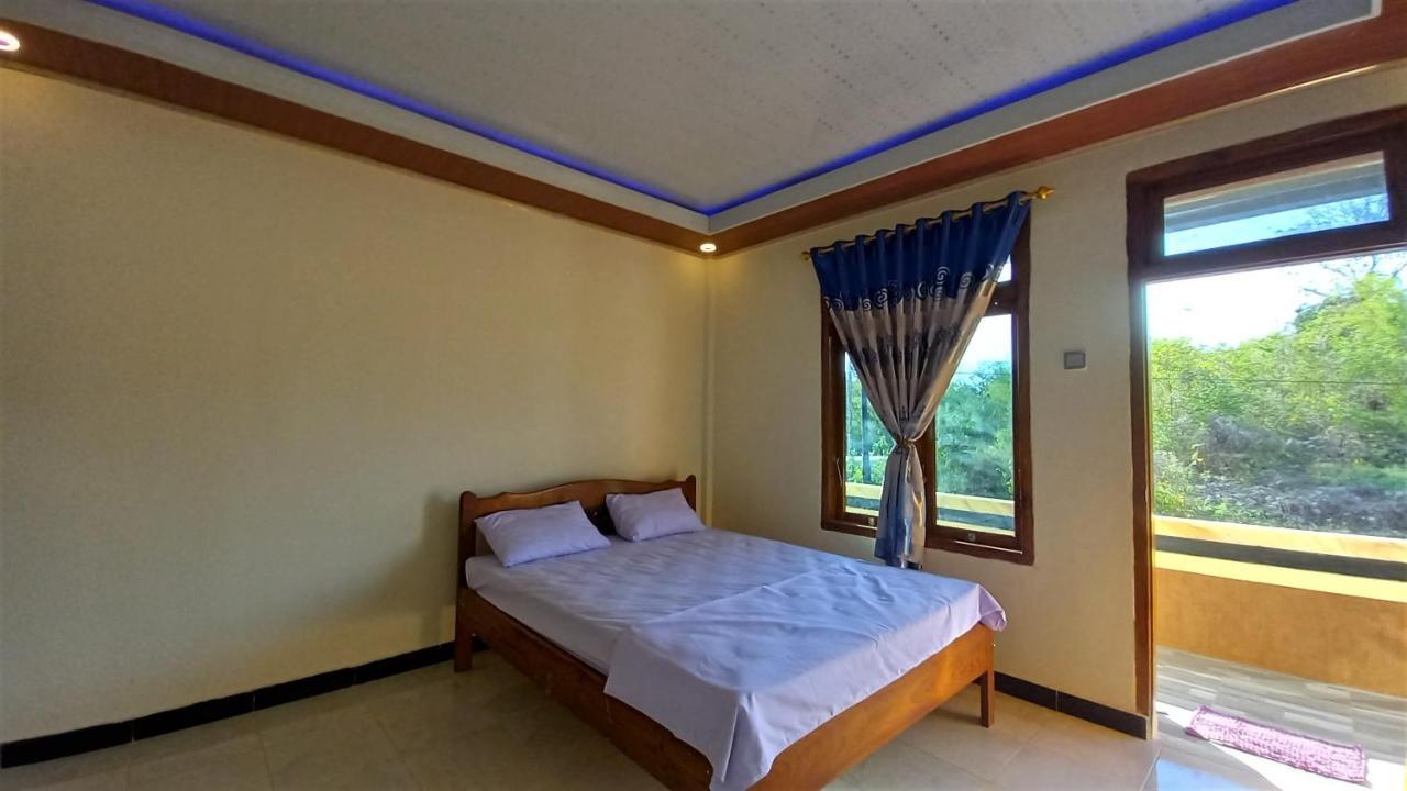 Benedict Guesthouse By Mori Hospitality Labuan Bajo Esterno foto