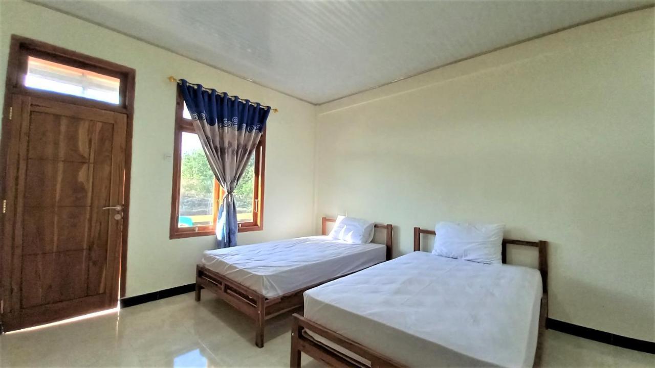 Benedict Guesthouse By Mori Hospitality Labuan Bajo Esterno foto