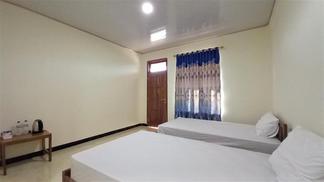 Benedict Guesthouse By Mori Hospitality Labuan Bajo Esterno foto